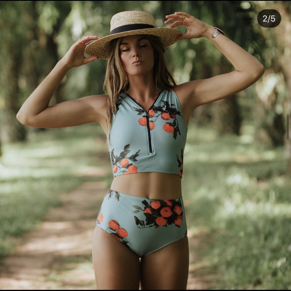 Albion Fit Citrus Crop Top only  no returns